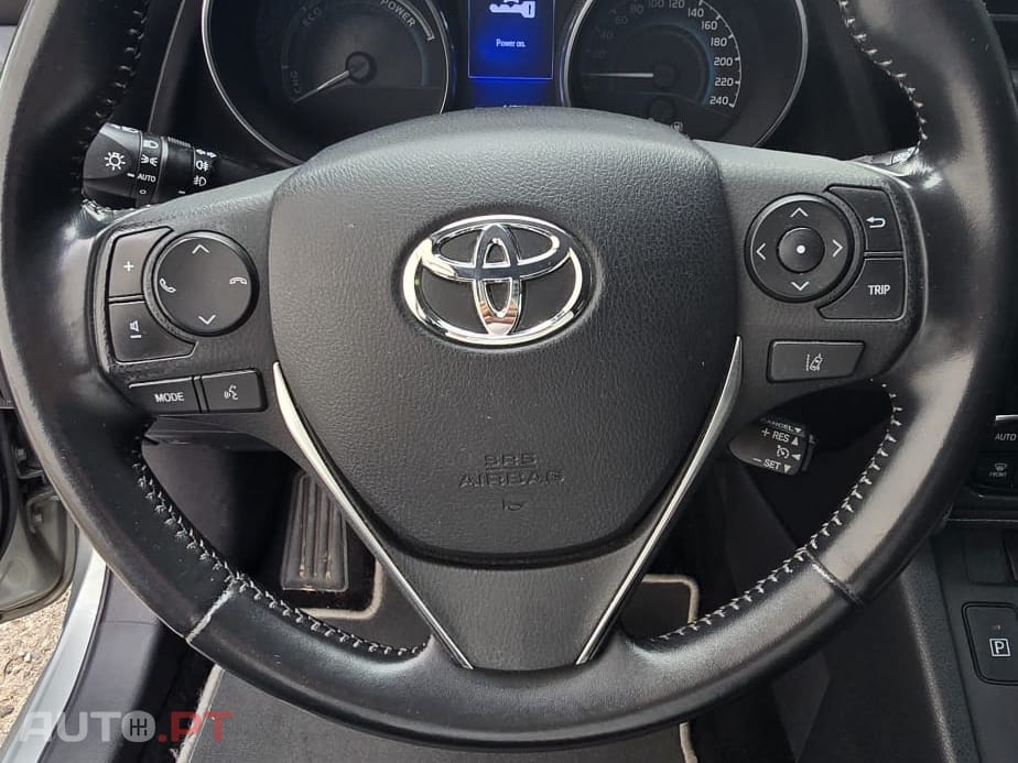 Toyota Auris Touring Sports TS 1.8