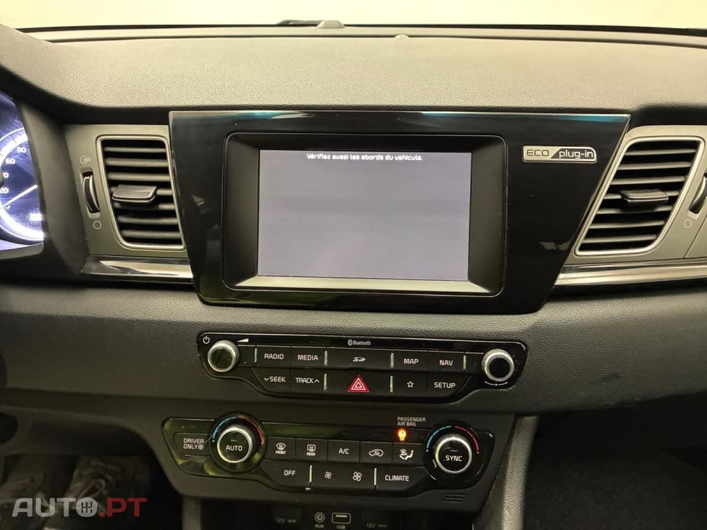 Kia Niro 1.6 GDi Premium DCT6