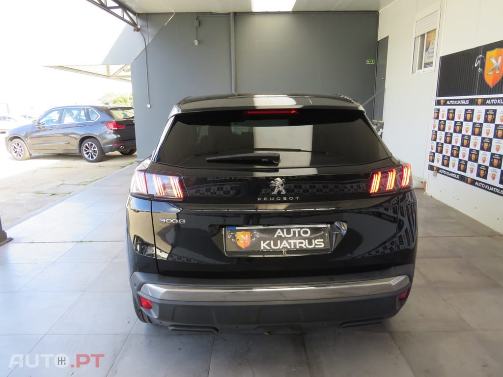 Peugeot 3008 1.5 BlueHDi Allure