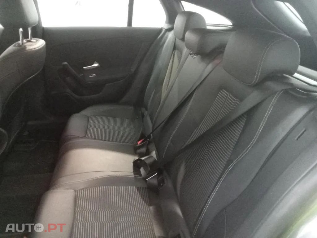 Mercedes-Benz CLA 250 e Shooting Brake Style Plus