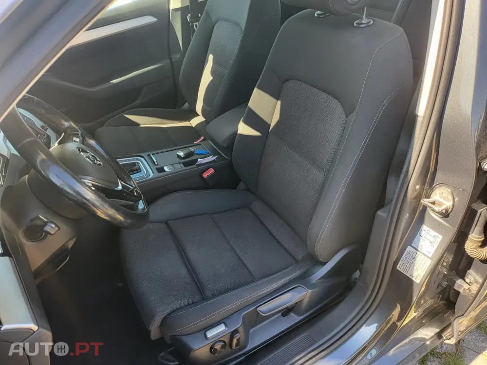 Volkswagen Passat 2.0 TDi Confortline DSG