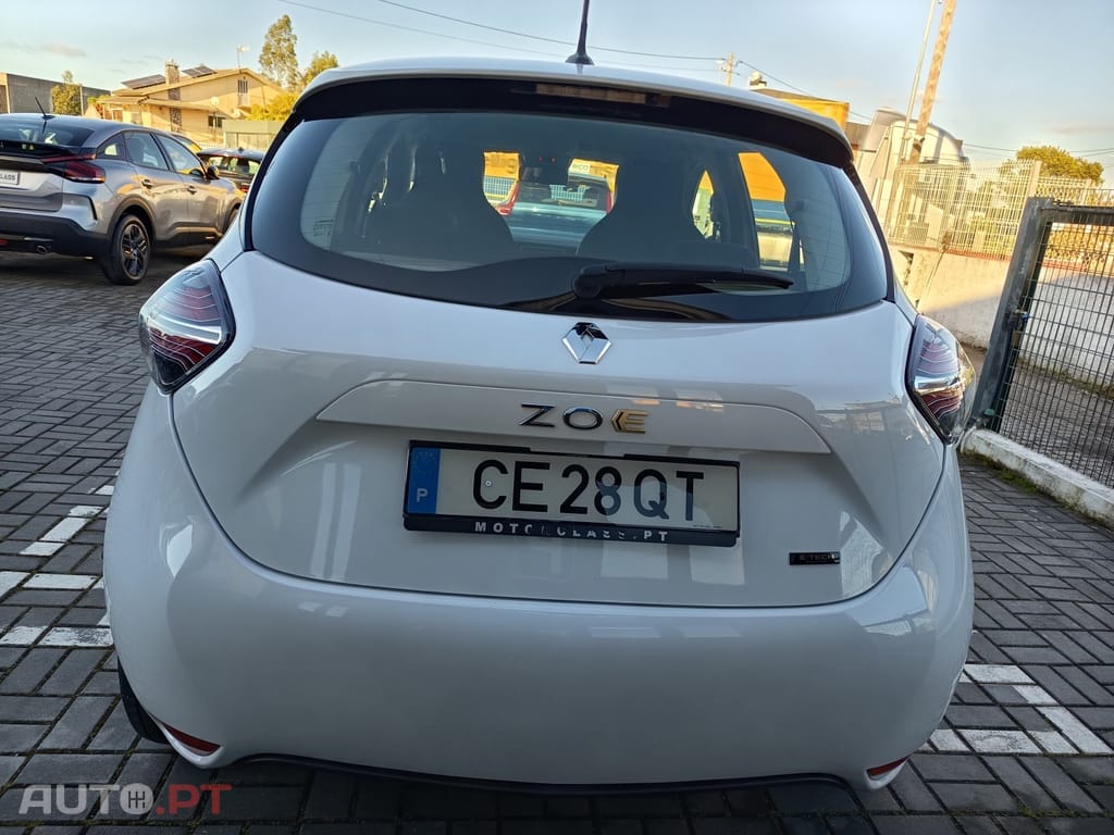 Renault Zoe (c/ Bateria) EV 50 110hp Equilibre