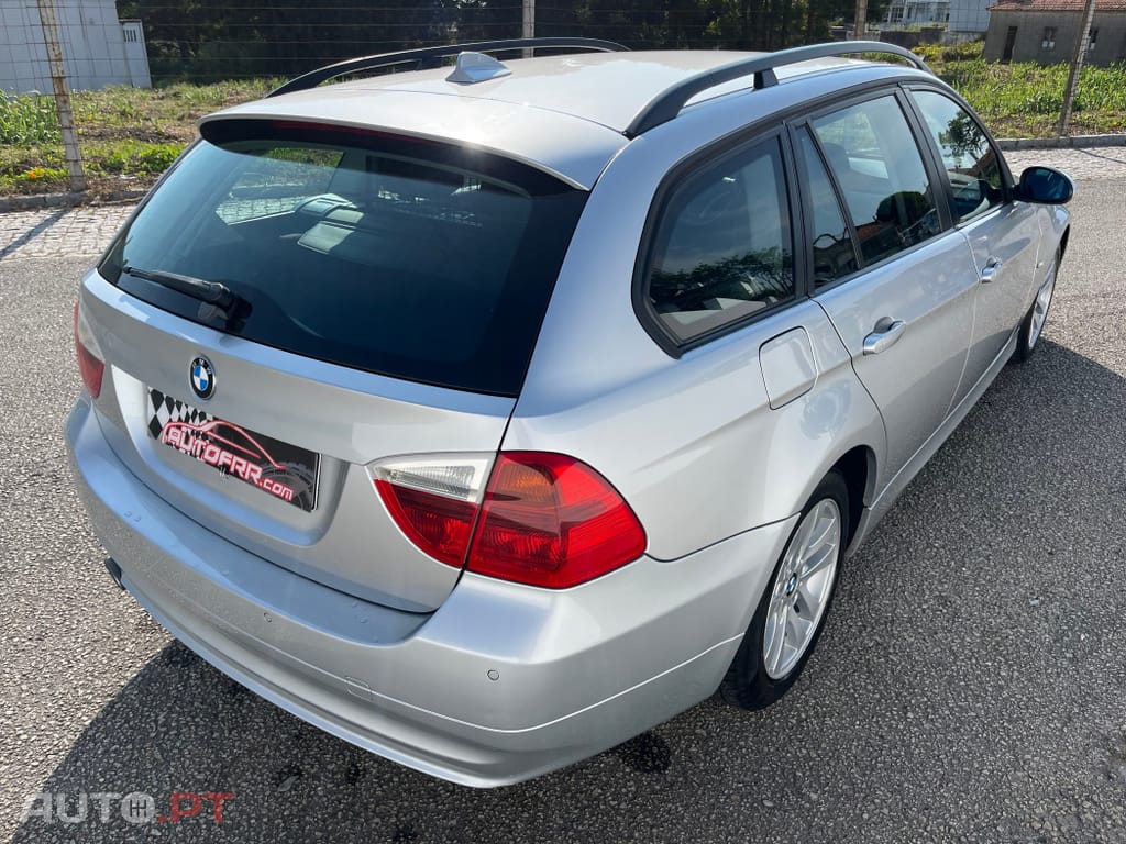BMW 318 d Touring Navigation Sport