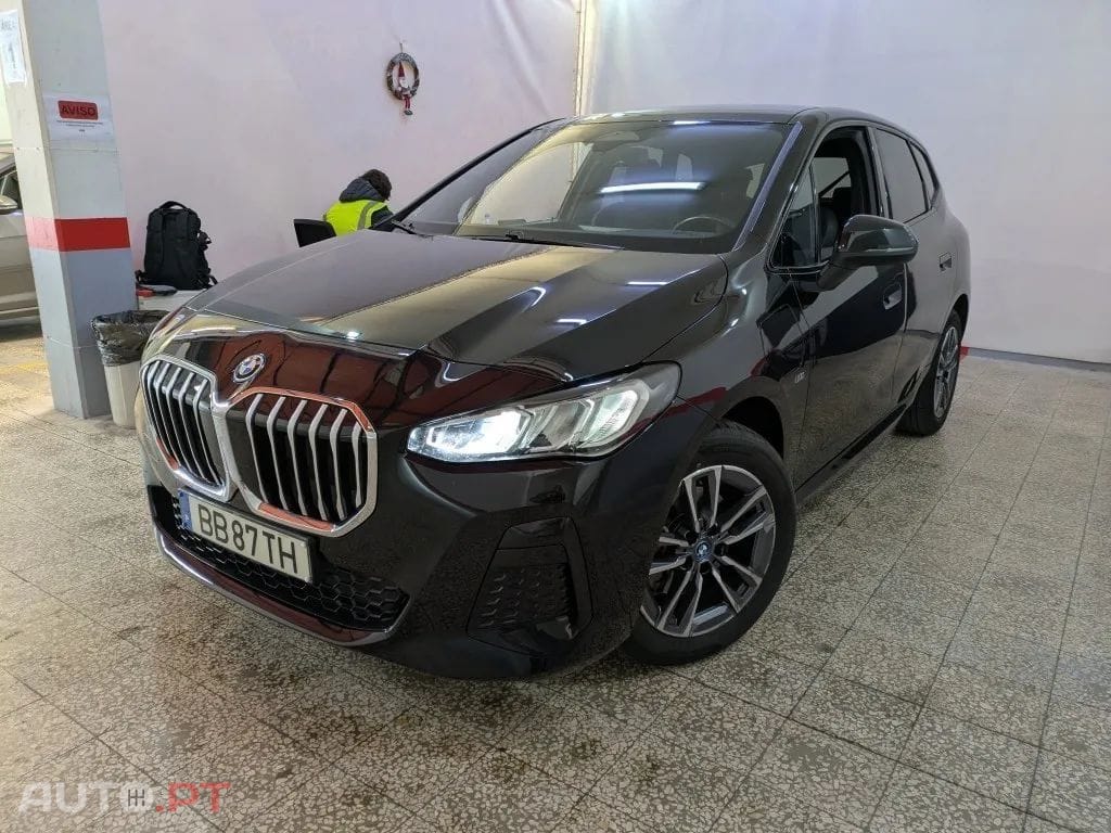 BMW 225 e xDrive Pack Desportivo M