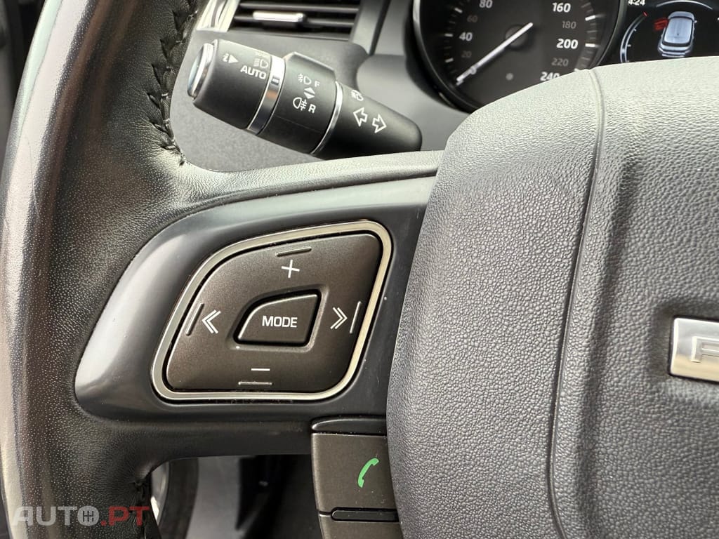 Land Rover Evoque 2.0 eD4 SE Dynamic