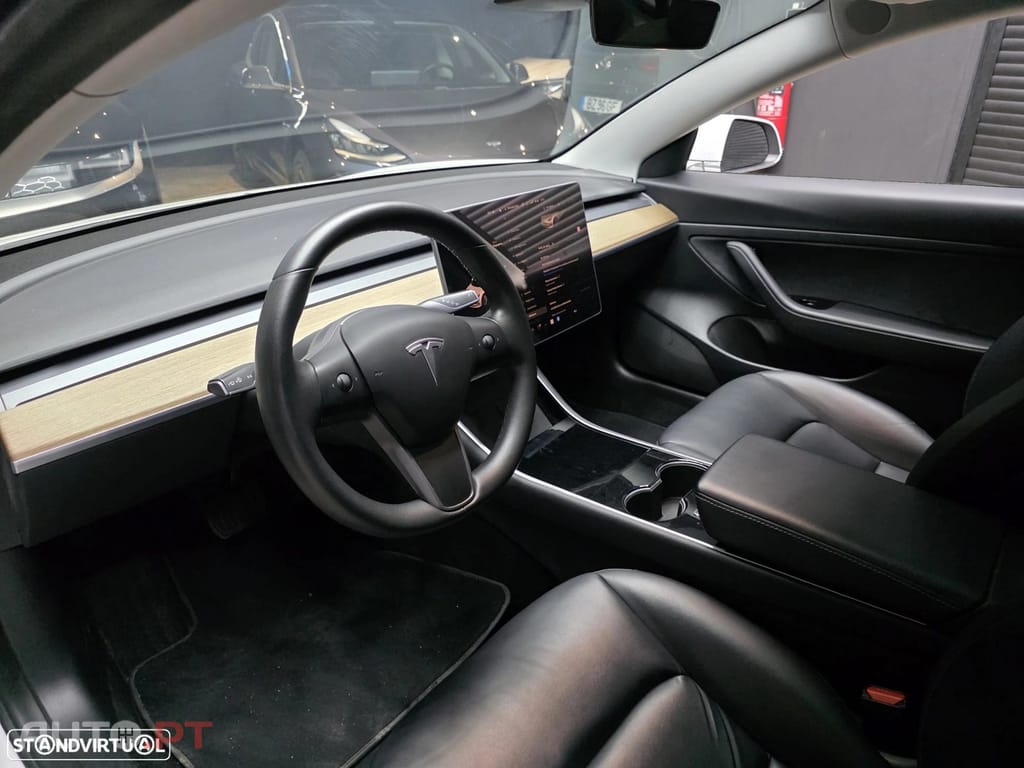 Tesla Model 3 Long Range Tração Traseira