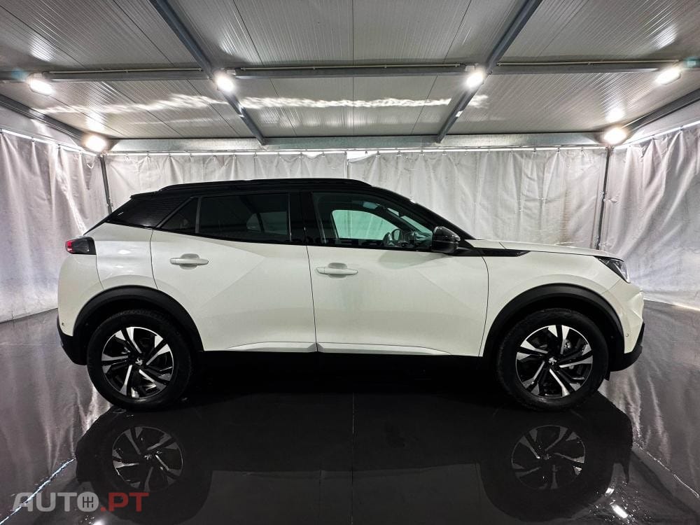 Peugeot E-2008 50 kWh GT Pack