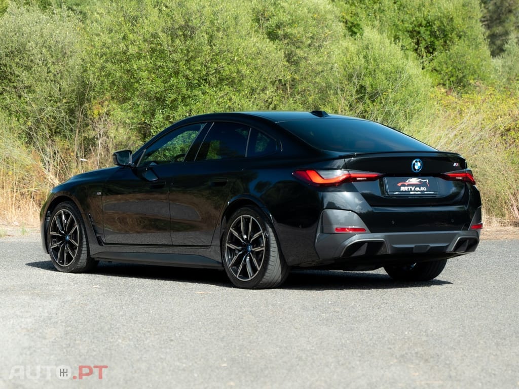 BMW i4 eDrive40 Pack Desportivo M Pro