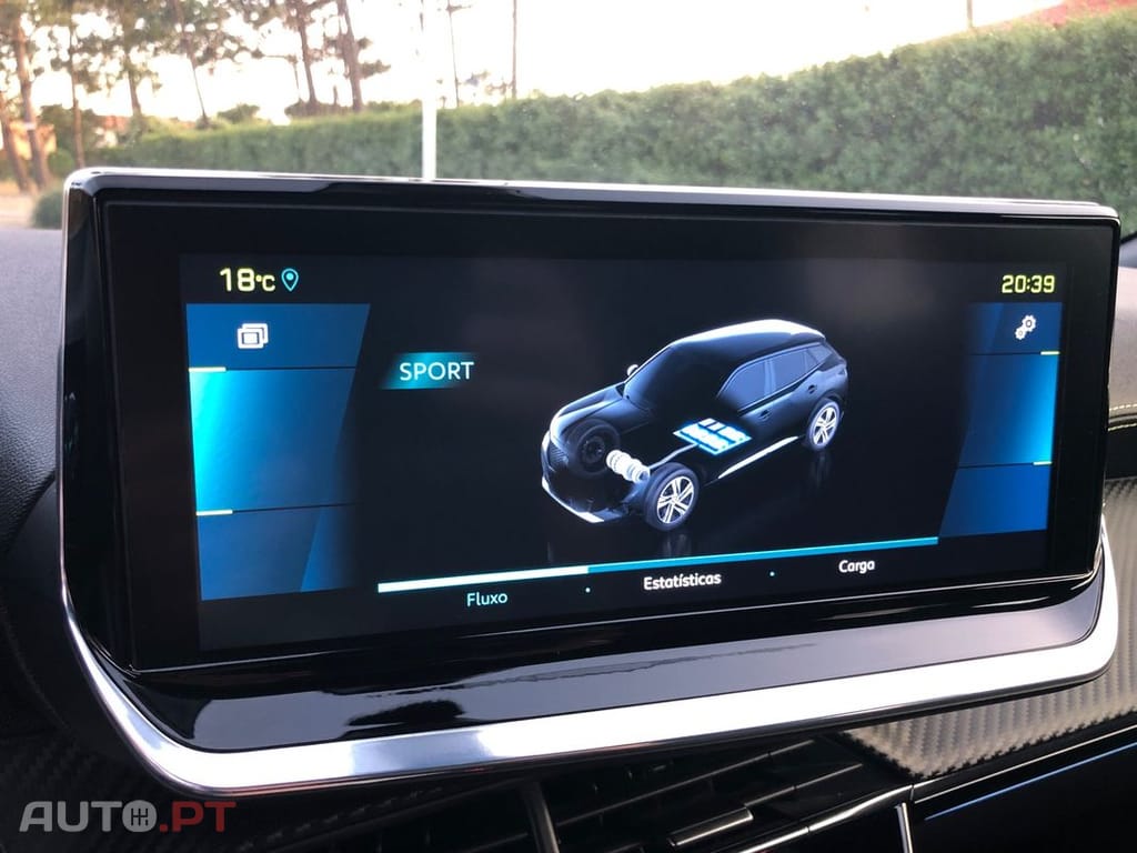 Peugeot E-2008 50 kWh GT