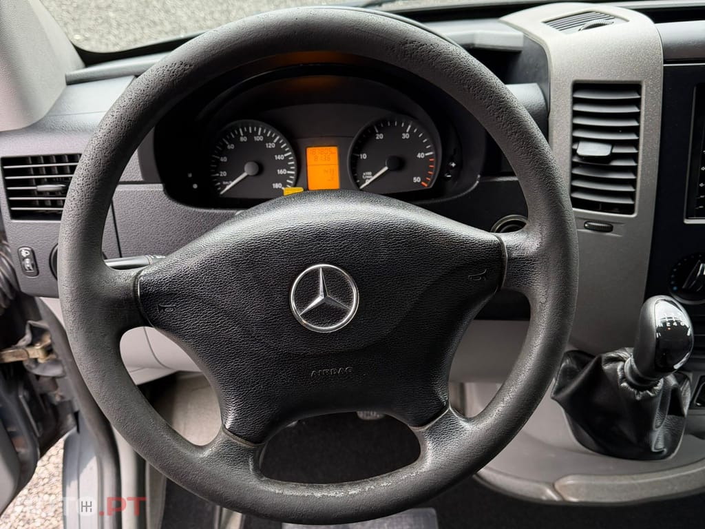 Mercedes-Benz Sprinter 213 CDI/32