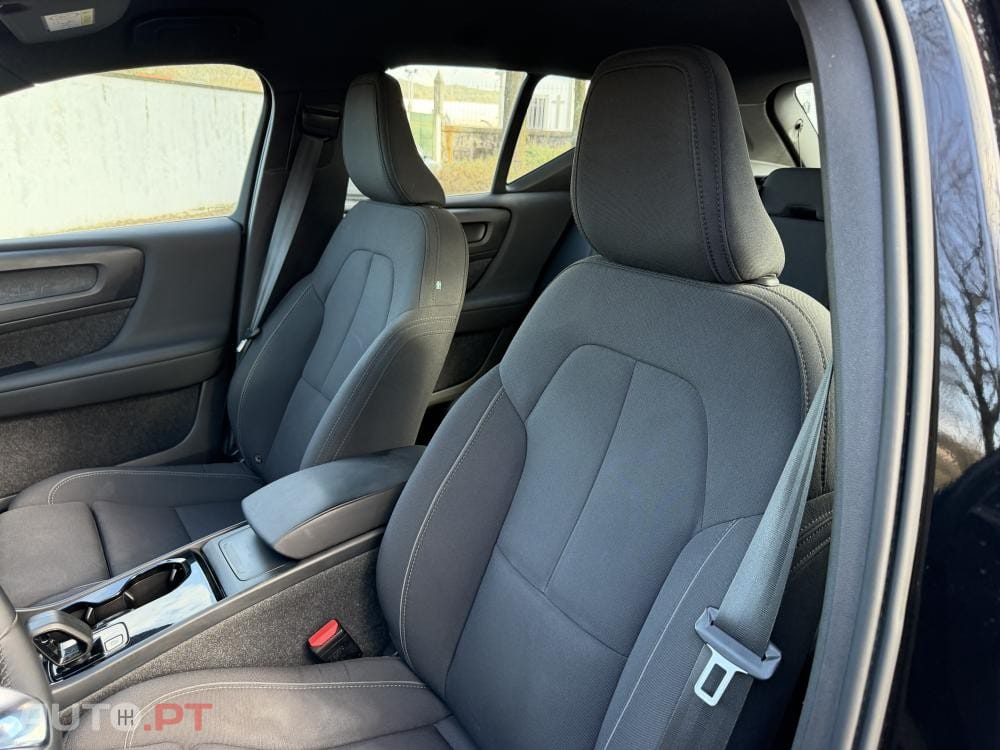 Volvo XC40 Recharge 69 kWh Single Motor Plus