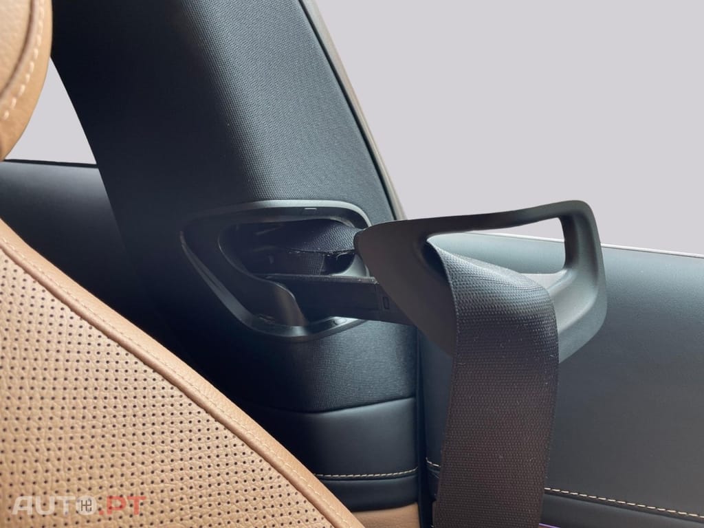 Mercedes-Benz CLE 200 COUPE AMG 