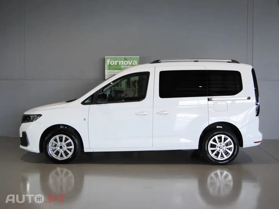 Ford Tourneo 2.0 TDCi Titanium 5 lugares