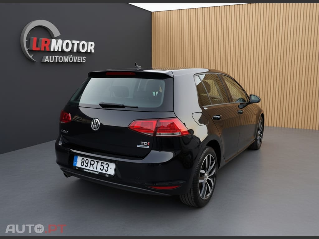 Volkswagen Golf 1.6 TDi BlueMotion Confortline