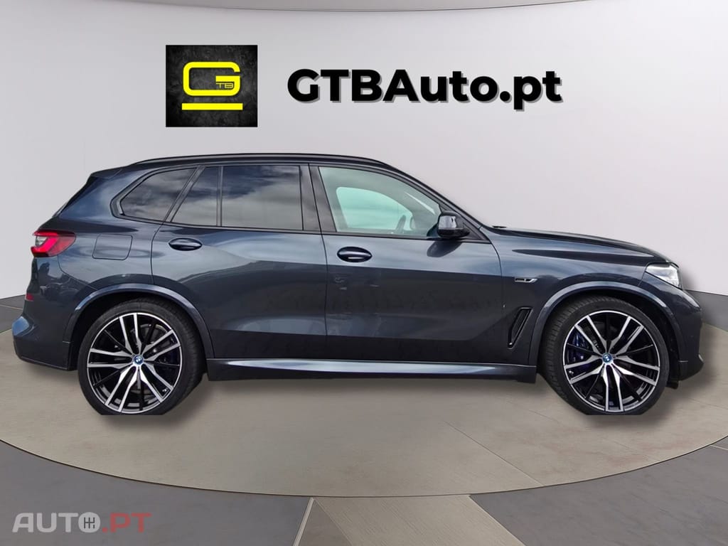 BMW X5 xDrive45e M Sport I.V.A DEDUTIVEL