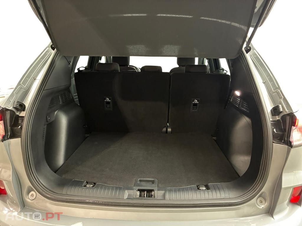 Ford Kuga 2.5 PHEV Powershift ST-Line