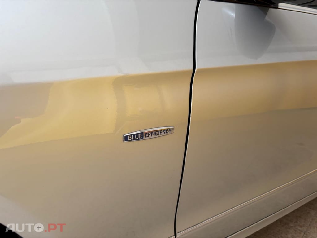 Mercedes-Benz E 250 CDi Elegance BlueE.Auto