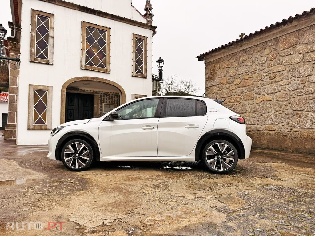 Peugeot 208 1.2 PureTech GT Line