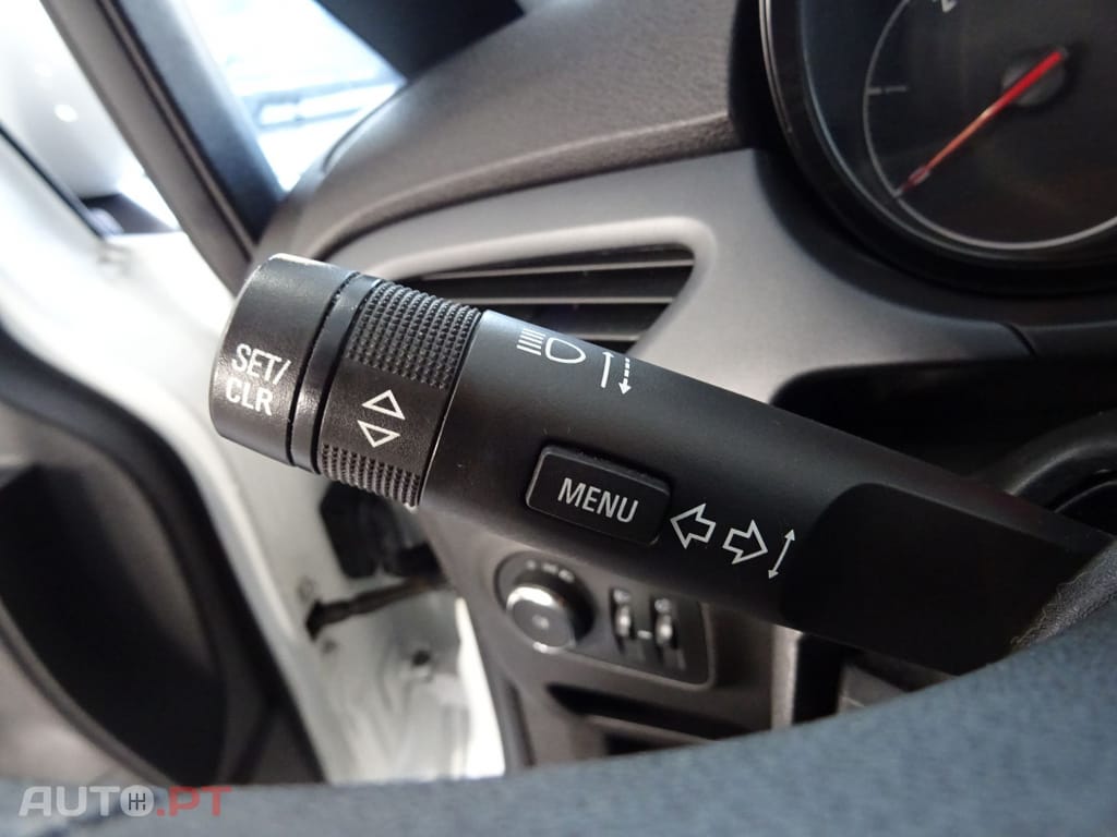 Opel Corsa Outro