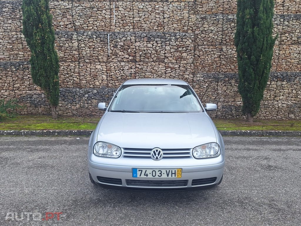 Volkswagen Golf 1.4i Confortline JE+AC
