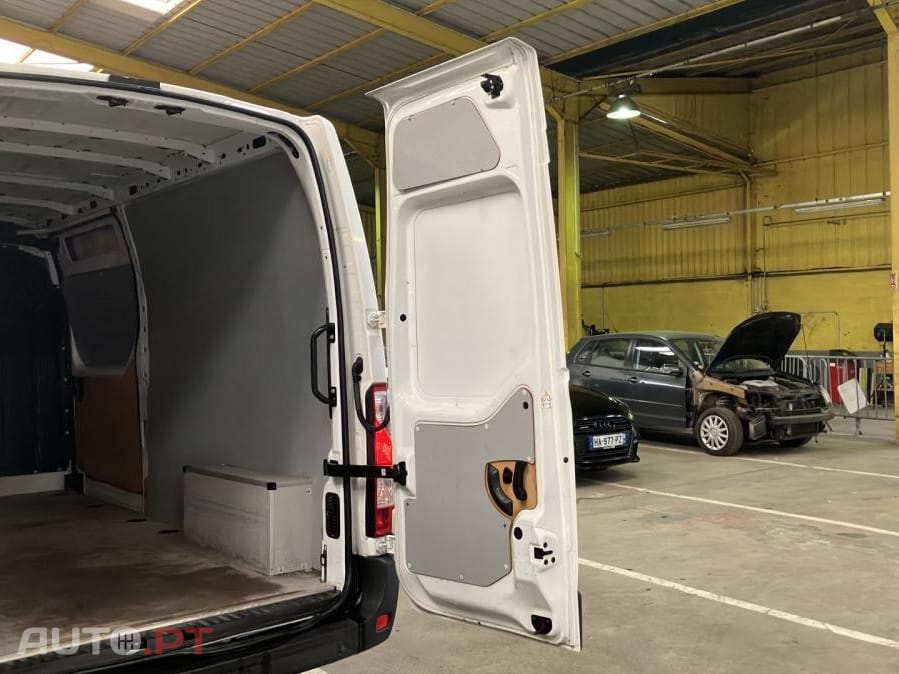 Renault Master 2.3 dCi L3H2 3.5T  Grand Confort