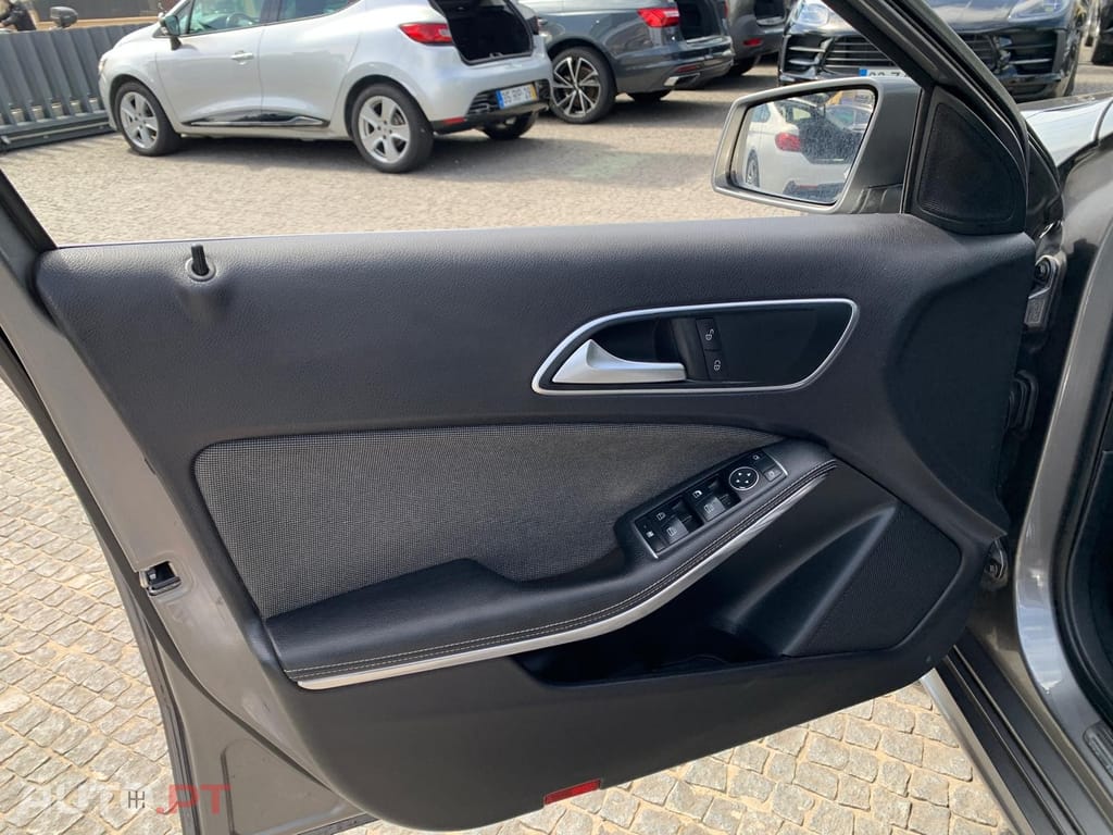 Mercedes-Benz A 180 d Urban