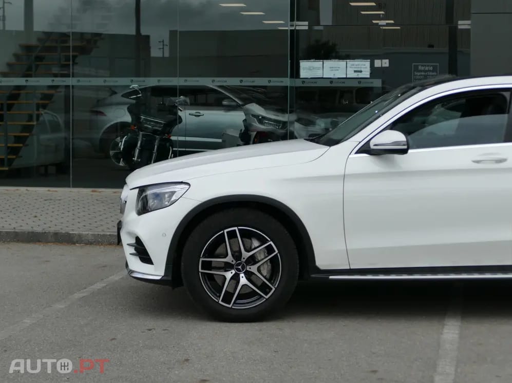 Mercedes-Benz GLC 220 d 4Matic 9G-TRONIC AMG Line