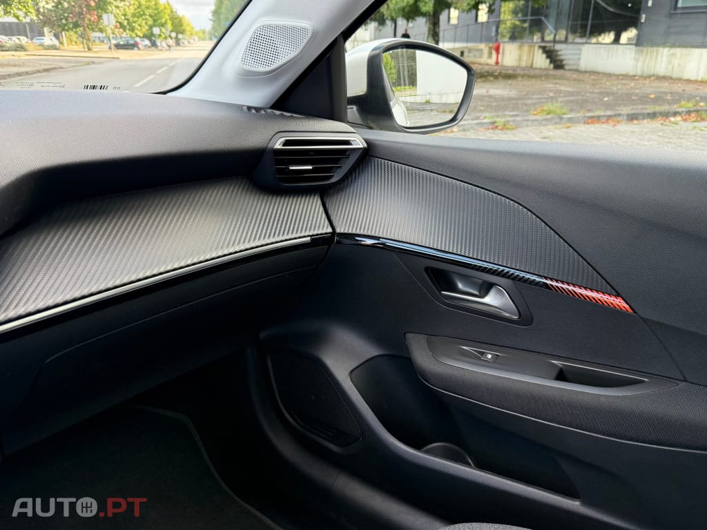 Peugeot 208 1.2 PureTech Active