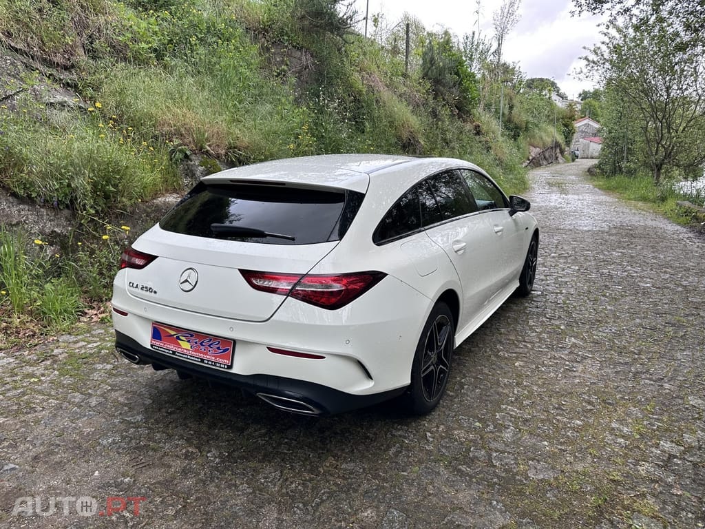 Mercedes-Benz CLA 250 e Shooting Brake AMG Line