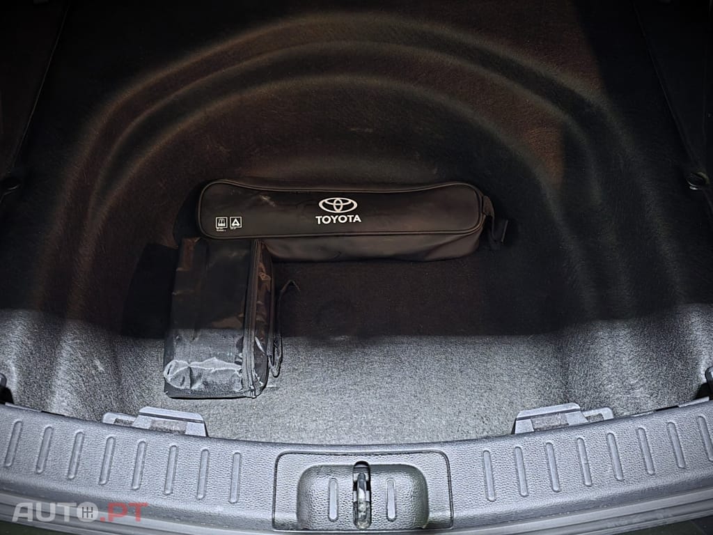 Toyota Corolla 1.8 Hybrid Comfort+P.Sport