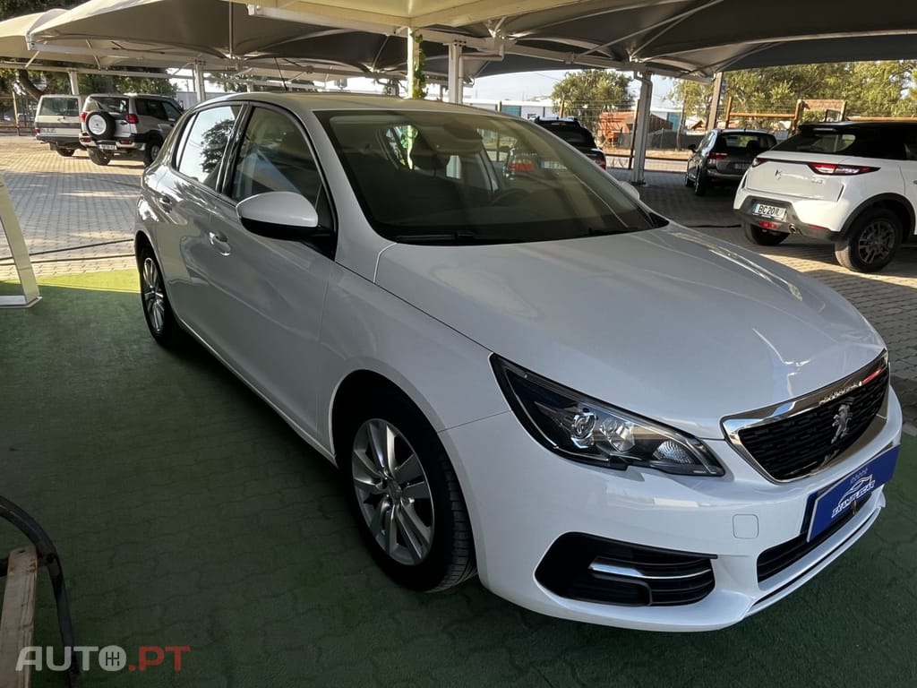 Peugeot 308 1.5 BlueHDi Business Line
