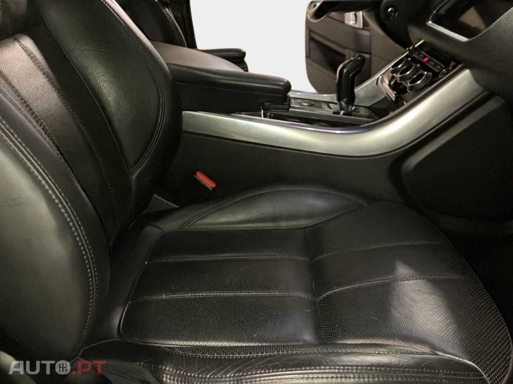 Land Rover Range Rover Sport 3.0 TDV6 HSE Dynamic