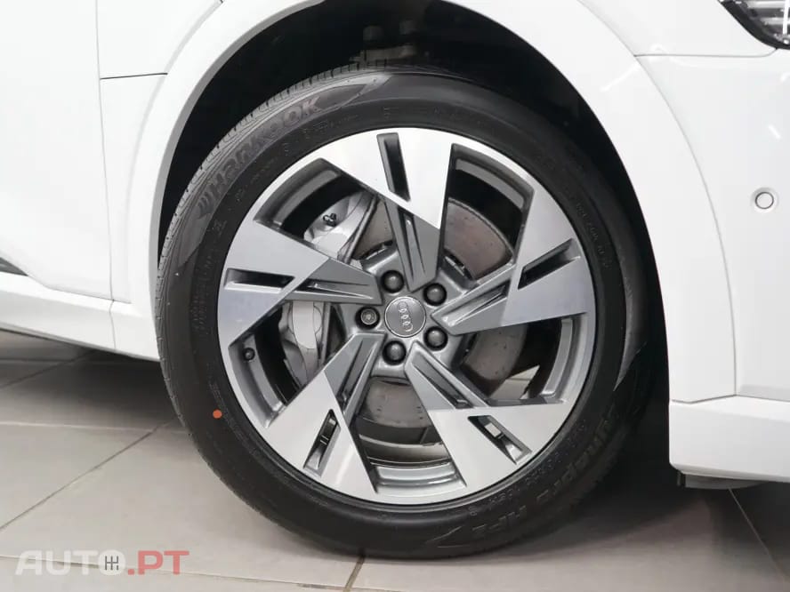 Audi E-Tron 50 quattro S line