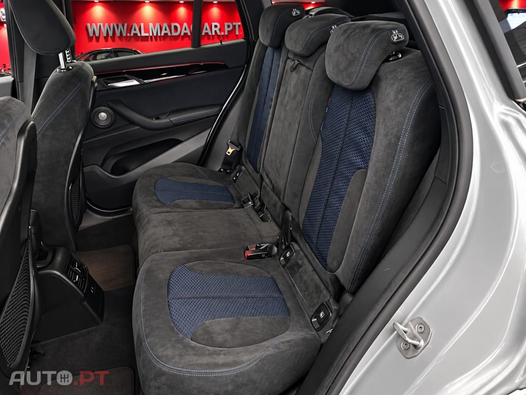 BMW X1 18 i sDrive Pack M