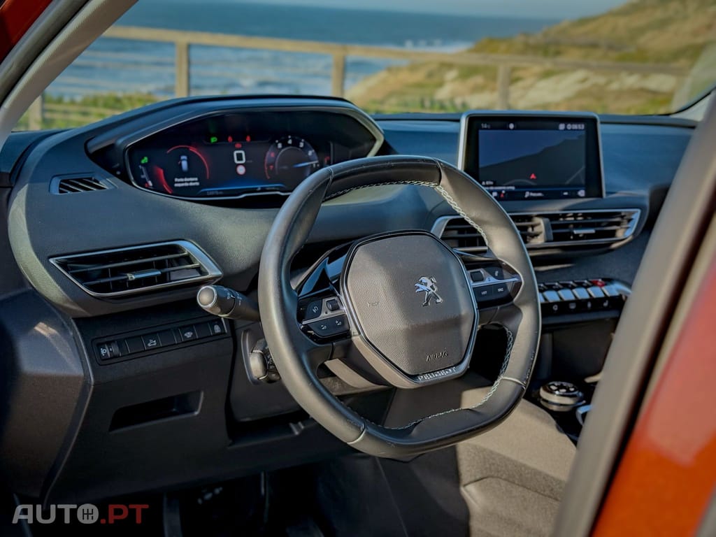 Peugeot 3008 1.2 PureTech Allure