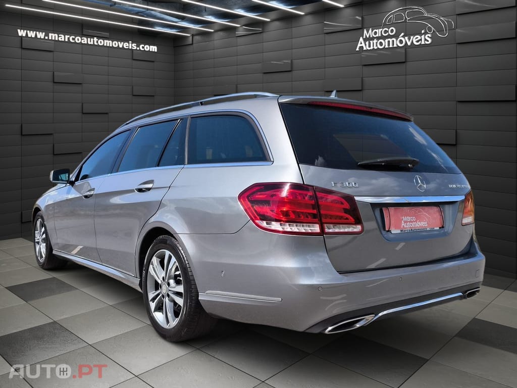Mercedes-Benz E 300 BlueTEC Hybrid Avantgarde