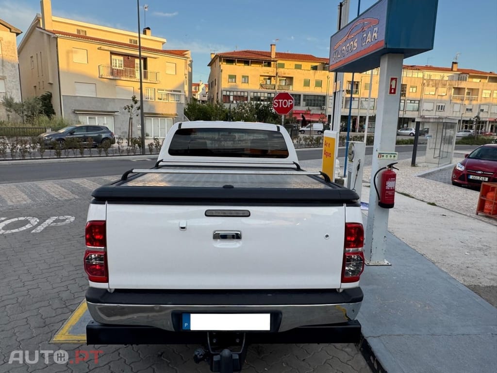 Toyota Hilux 2.5 D-4D 4WD CD AC — fotografia 5