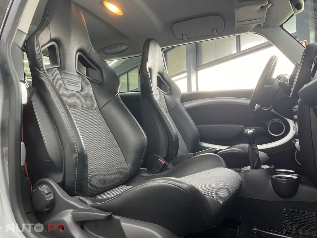 MINI Cooper Cooper S