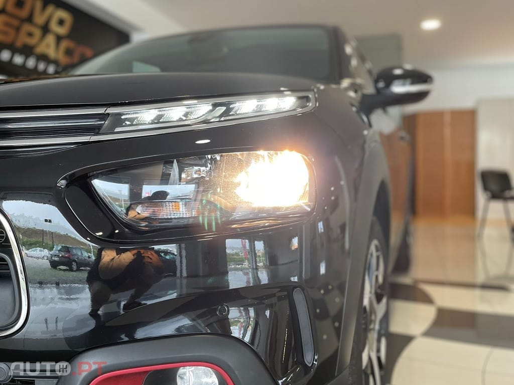 Citroen C4 Cactus 1.5 BlueHDi Shine