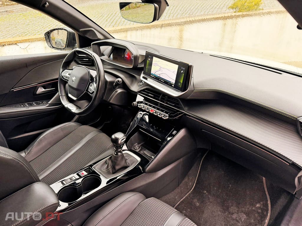 Peugeot 208 1.2 PureTech GT Line