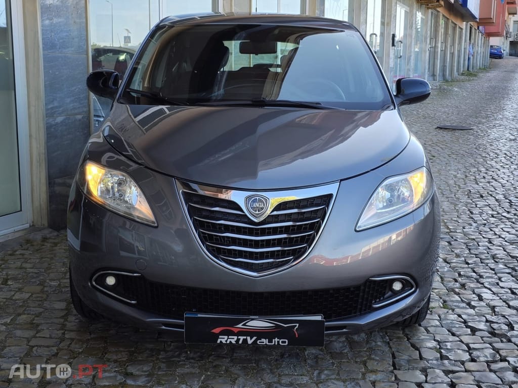 Lancia Ypsilon 1.3 M-jet S&S Platinum