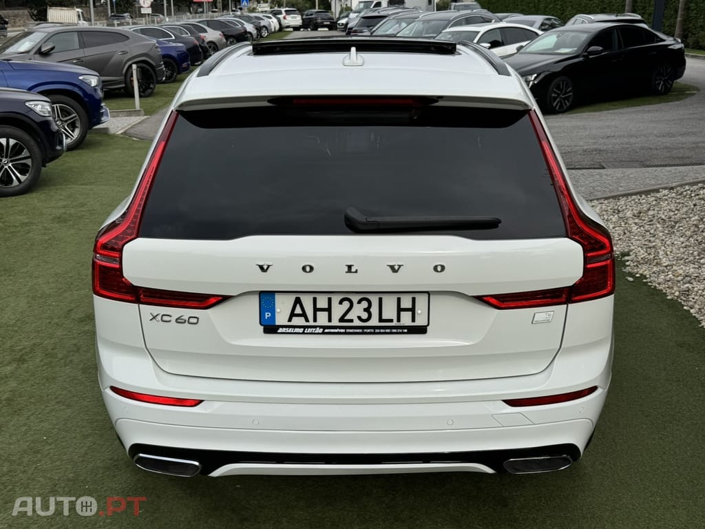 Volvo XC60 2.0 T6 PHEV R-Design AWD