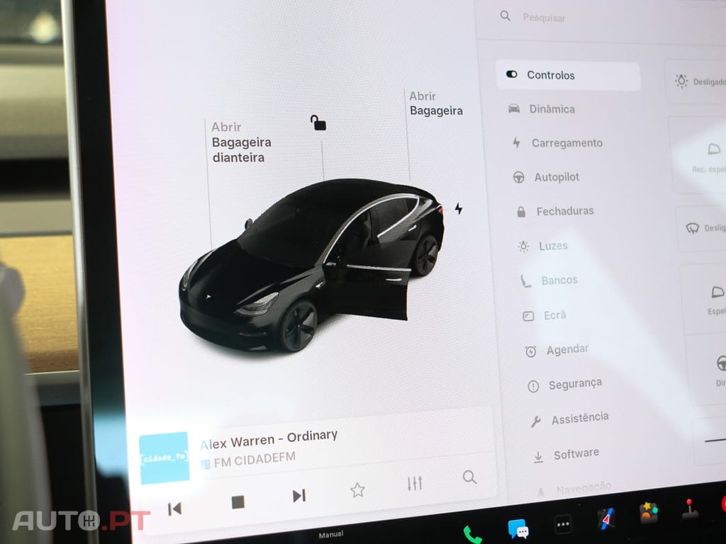 Tesla Model 3 Long-Range Dual Motor AWD