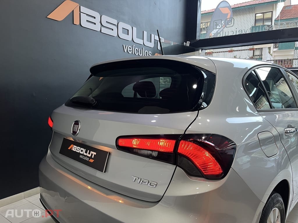 Fiat Tipo 1.3 M-Jet Lounge