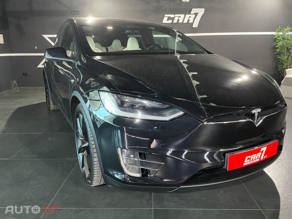 Tesla Model X 100D