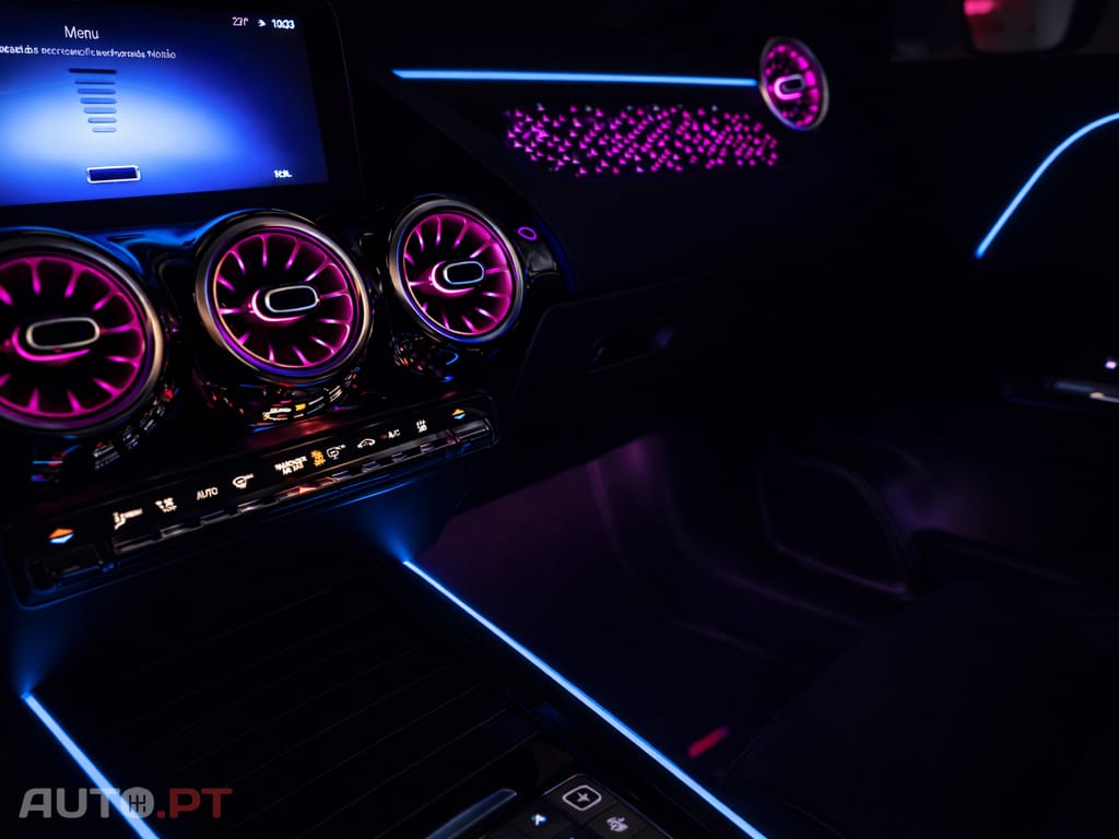 Mercedes-Benz EQA 300 3M AMG Advanced Line