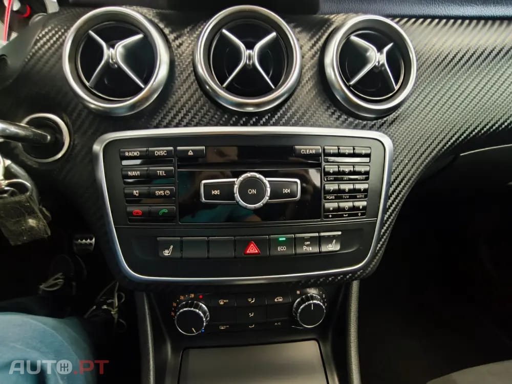 Mercedes-Benz A 180 (BlueEFFICIENCY) AMG Sport