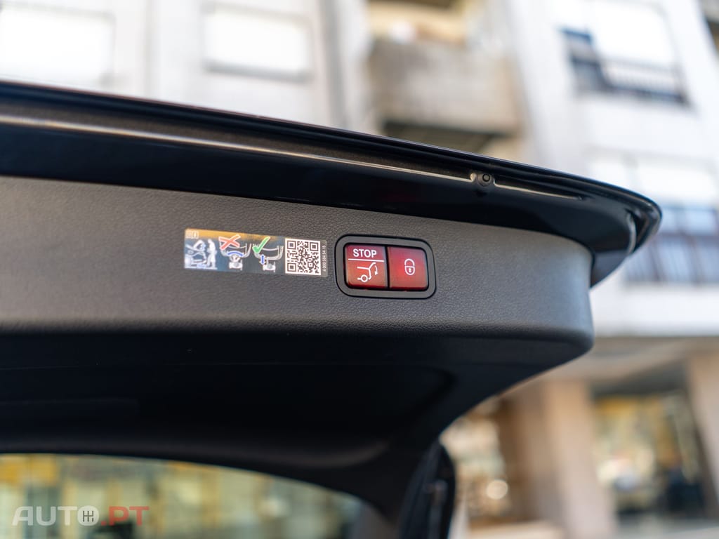 Mercedes-Benz E 300 e Station