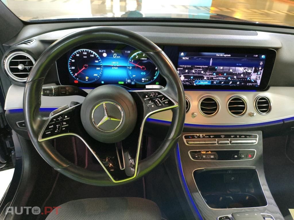 Mercedes-Benz E 300 de Avantgarde