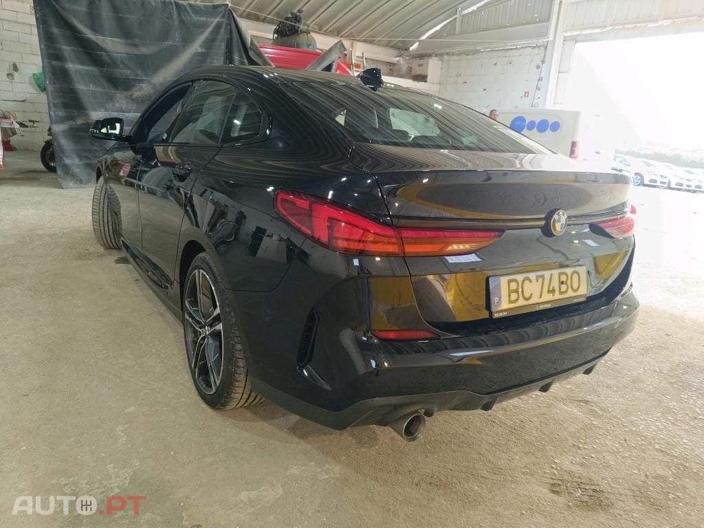 BMW 216 d Pack Desportivo M